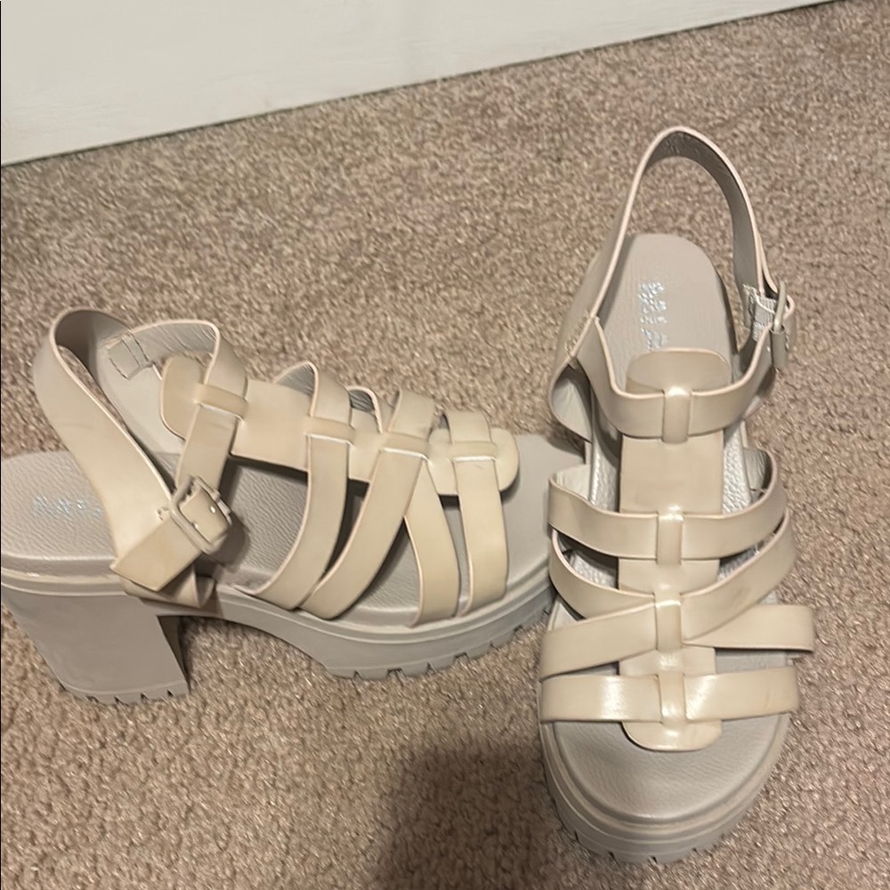 Women's Cream Platform Sandals by MIA
